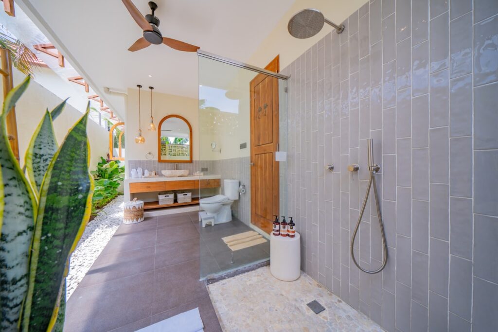 8bde91b0-5055-43d8-b19b-e2fcdd5a6eff