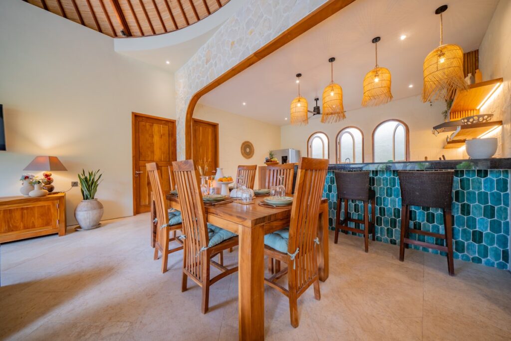 Elegant Moroccan Dining Space-lea2