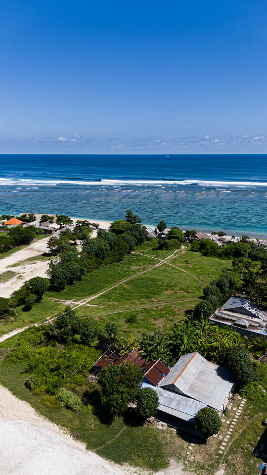 PANDAWA — rare beachfront land with freehold and leasehold title options — Pandawa, Bali (photo 3)