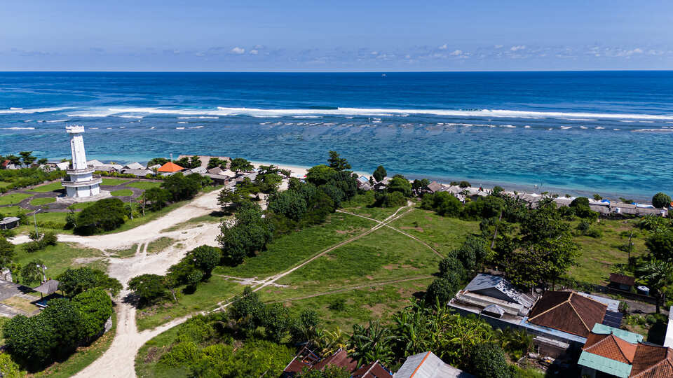 PANDAWA — rare beachfront land with freehold and leasehold title options — Pandawa, Bali (photo 4)