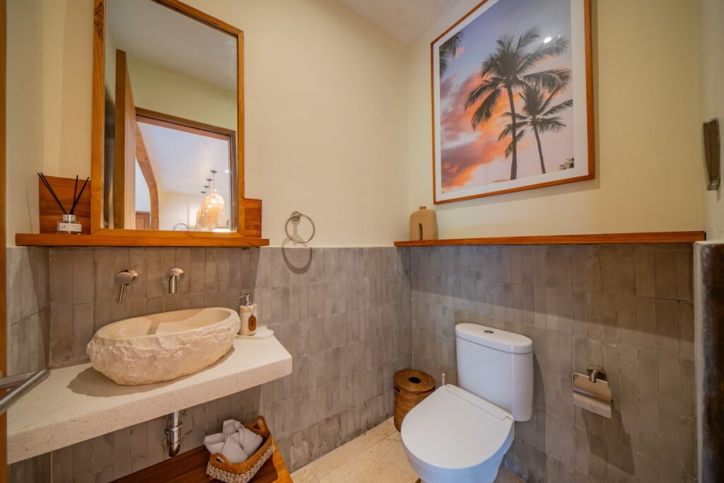 Modern Wooden Bathroom Detail-lea2