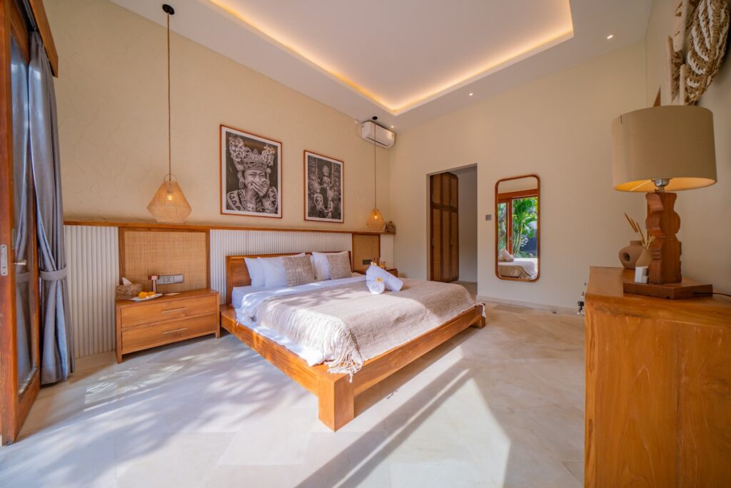 Peaceful Bedroom Artwork Decor-lea2