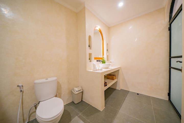 malea-Bathroom Yellow Tap Simple Clean