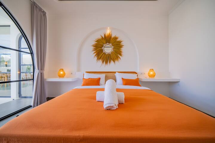 malea-Bedroom Orange Gold Mirror Decor