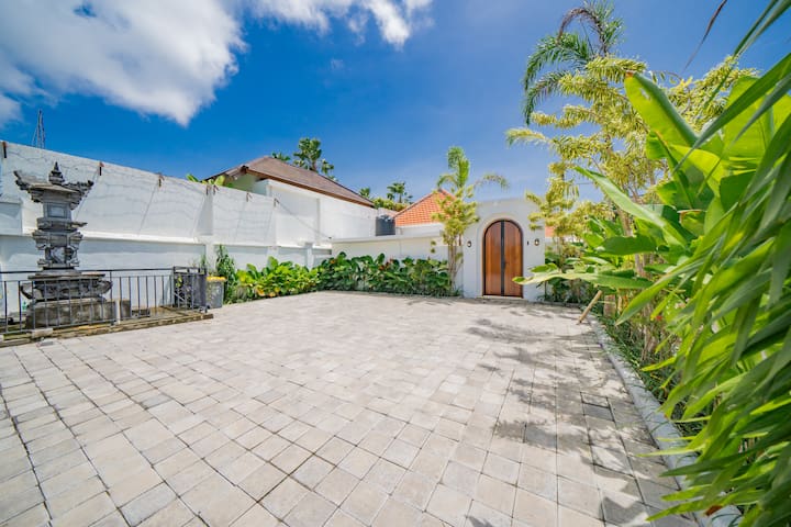 malea-Exterior Entrance Brick Path Trees
