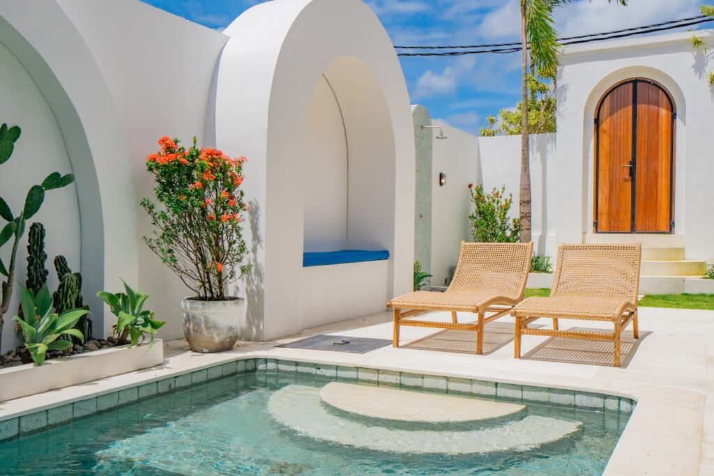 malea-Patio Arches Wood Chairs